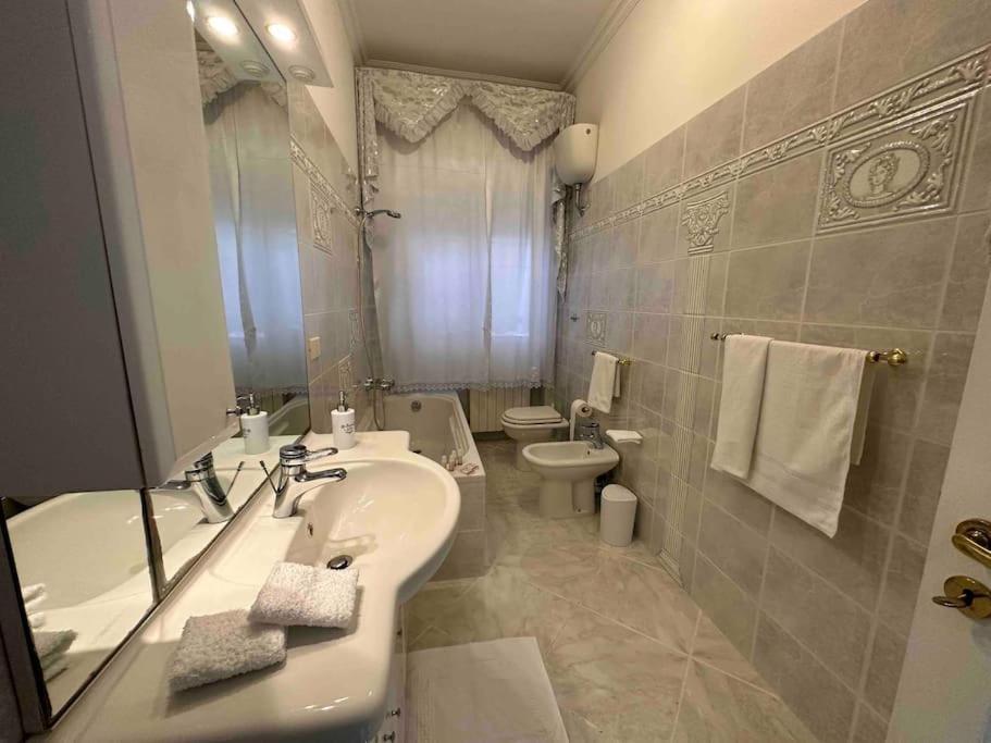 Casa Eleonora: A 5 Min Dal Mare + Free Parking Διαμέρισμα Βεντιμίλια Εξωτερικό φωτογραφία