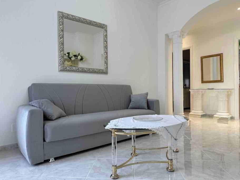 Casa Eleonora: A 5 Min Dal Mare + Free Parking Διαμέρισμα Βεντιμίλια Εξωτερικό φωτογραφία